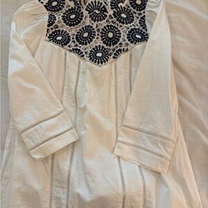 Luxe Apothetique White Tunic with Navy Crochet Yoke
